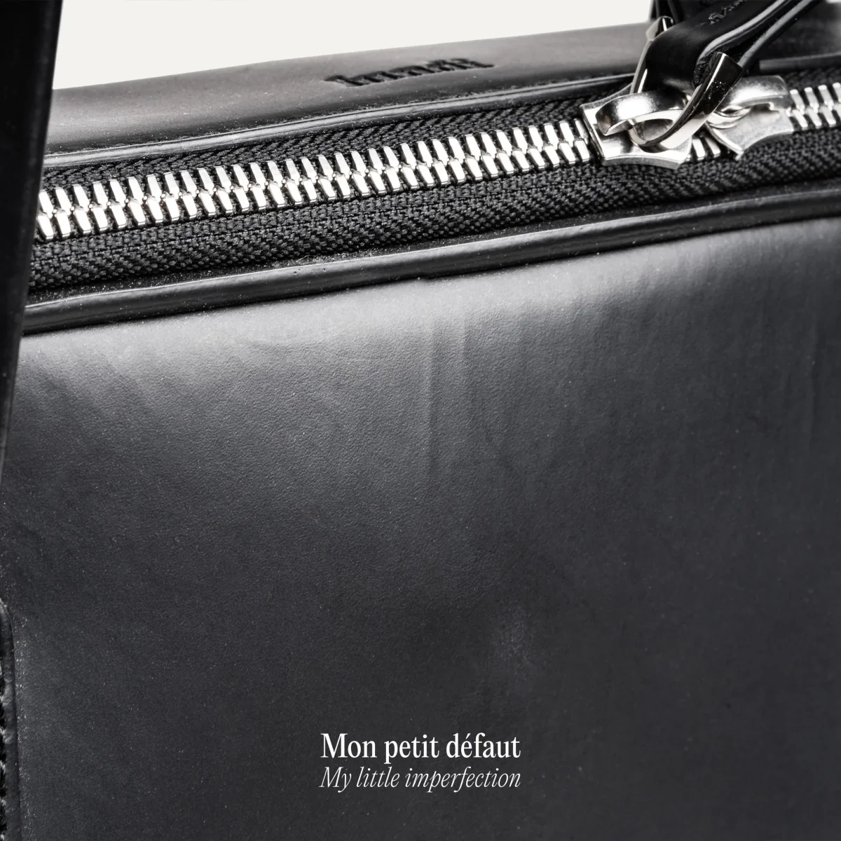 ALESSANDRO | Cuir noir - Imparfait #14 – Image 3