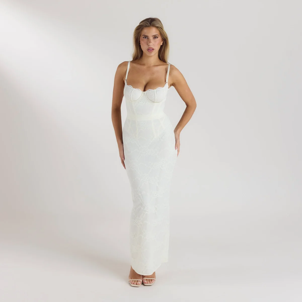 Robe Longue avec Body Blossom - Crème – Image 2