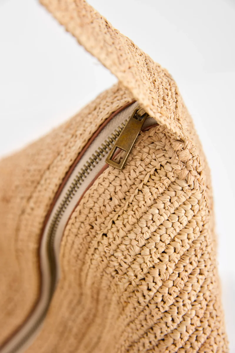 TAMANA Black – Image 7