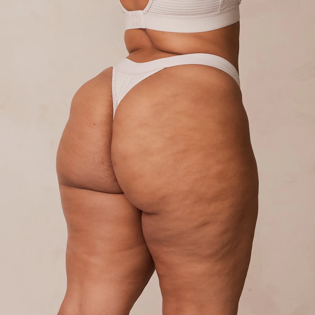 Bare String - Crème – Image 3