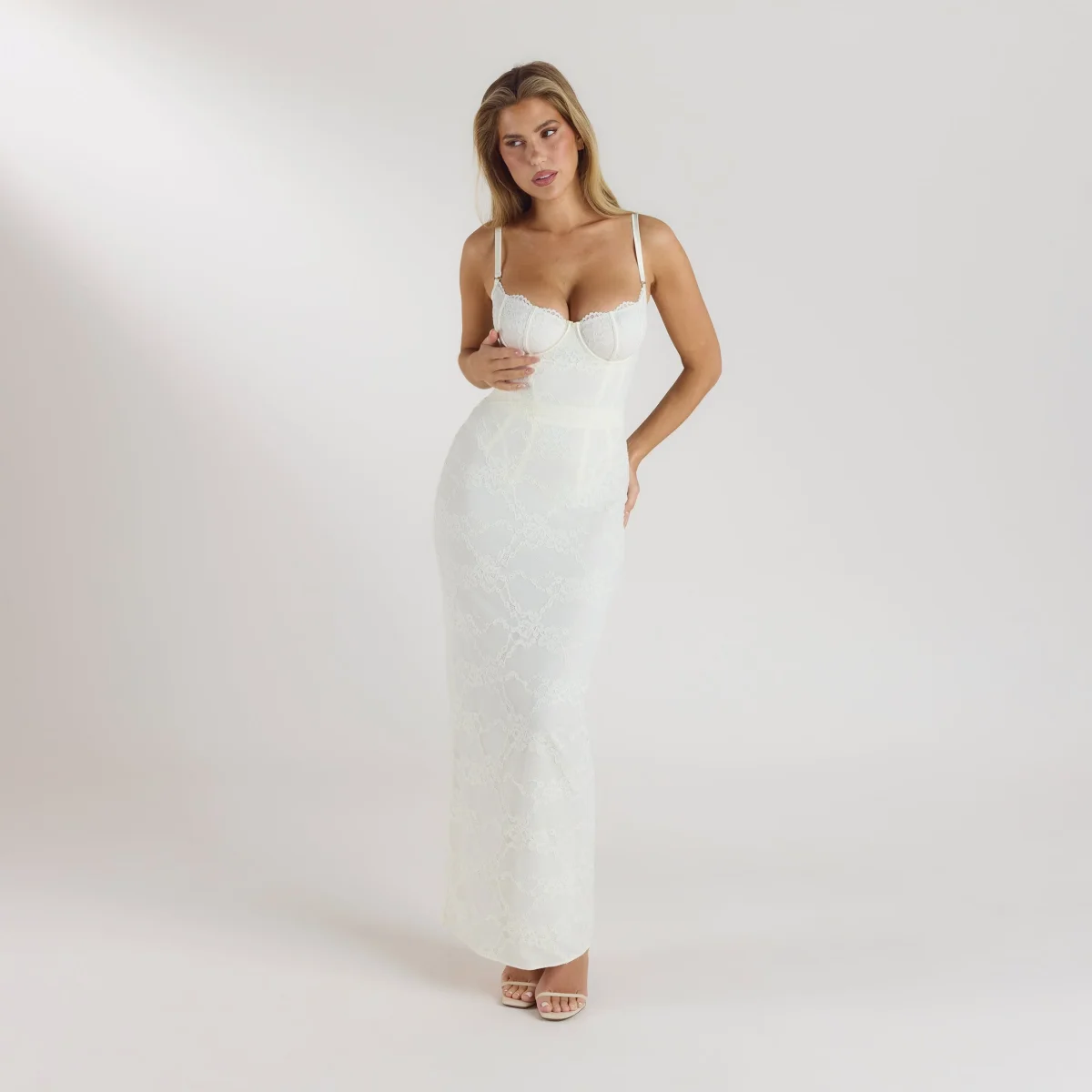 Robe Longue avec Body Blossom - Crème – Image 6