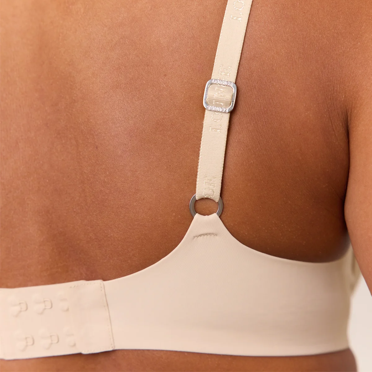 Soutien-gorge T-Shirt Invisible Form - Vanille – Image 7