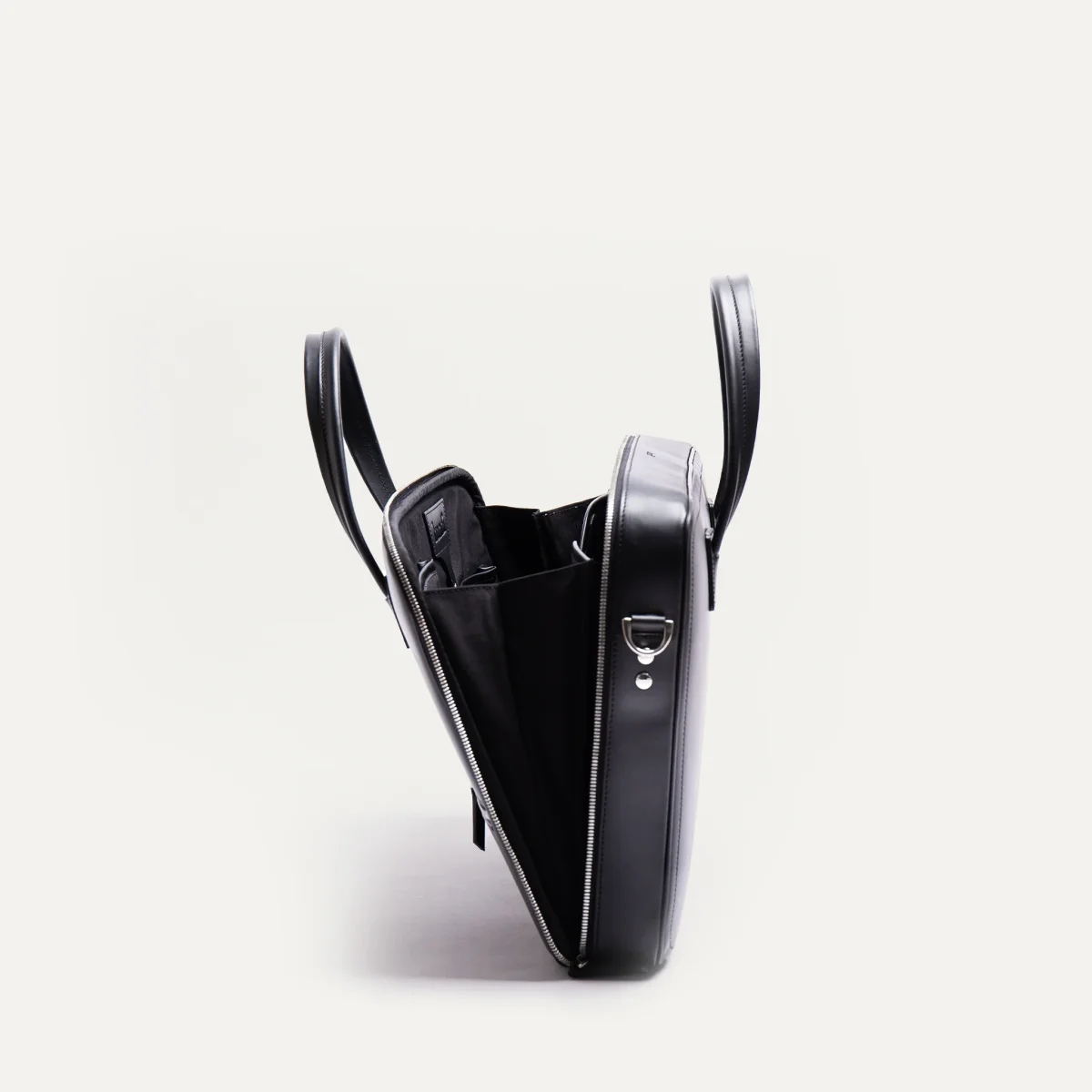 ALESSANDRO | Cuir noir - Imparfait #14 – Image 6