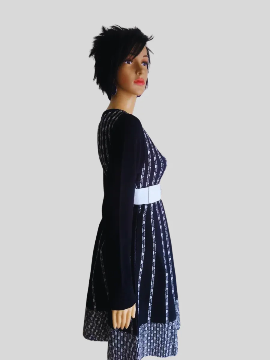 Robe-pull NOIRE à rayures femme – Image 3