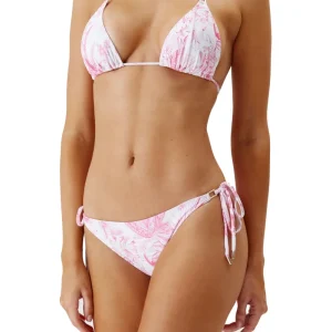 Bikini triangle motifs exotiques