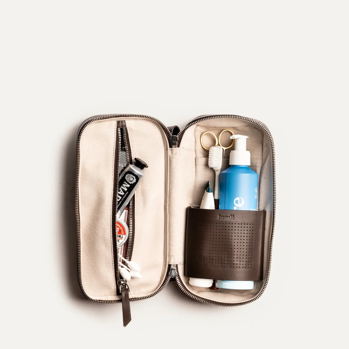 Trousse de toilette cuir ~ CLARA - CHESTNUT – Image 3