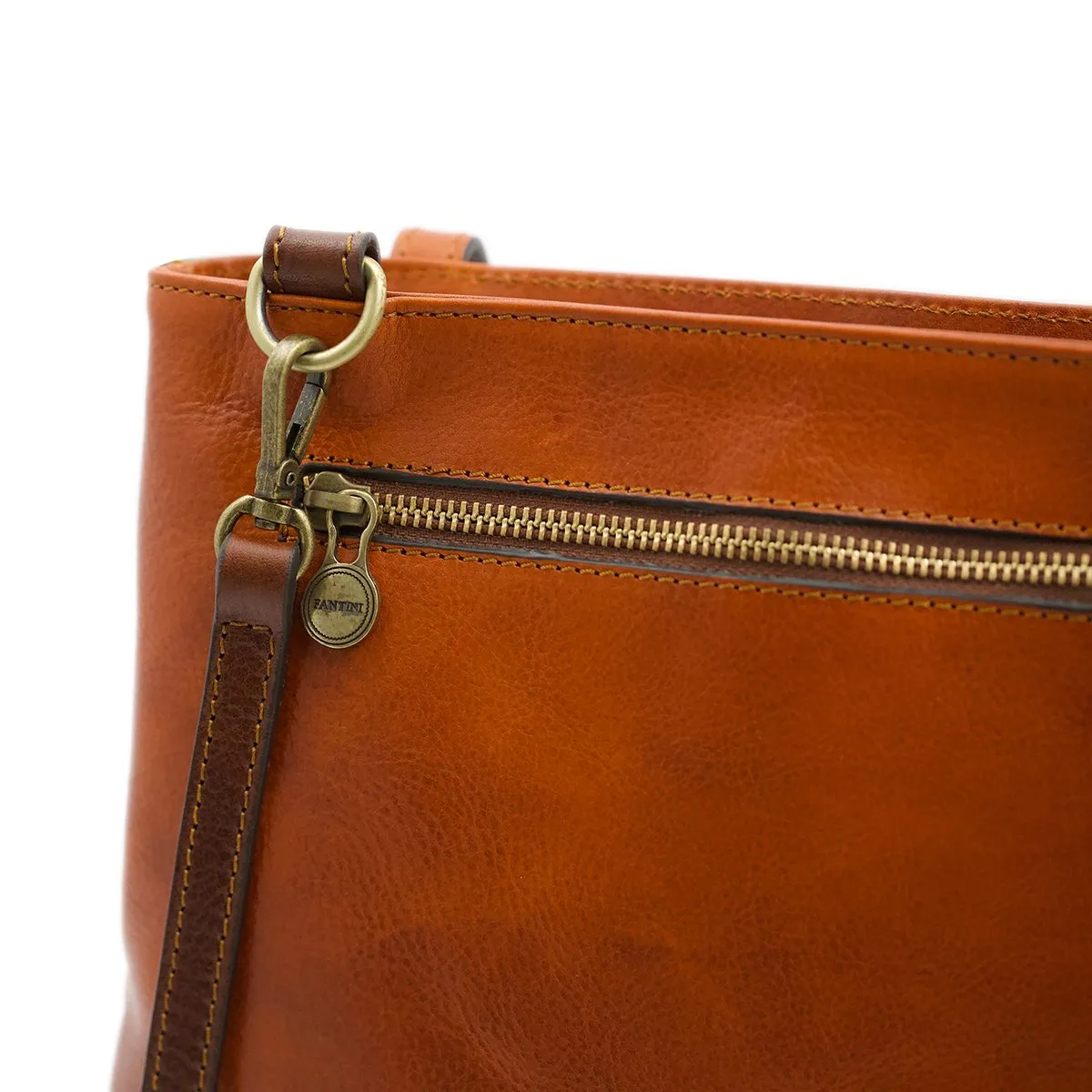 Sac en cuir convertible en sac à dos Noemi – Image 6