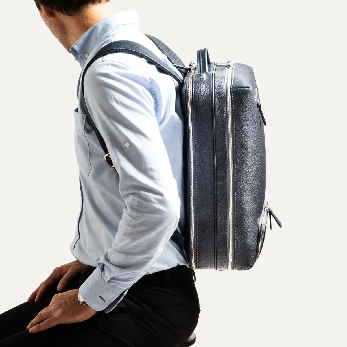 Sac à dos de voyage ~ GASPARD - CUIR MARINE – Image 5