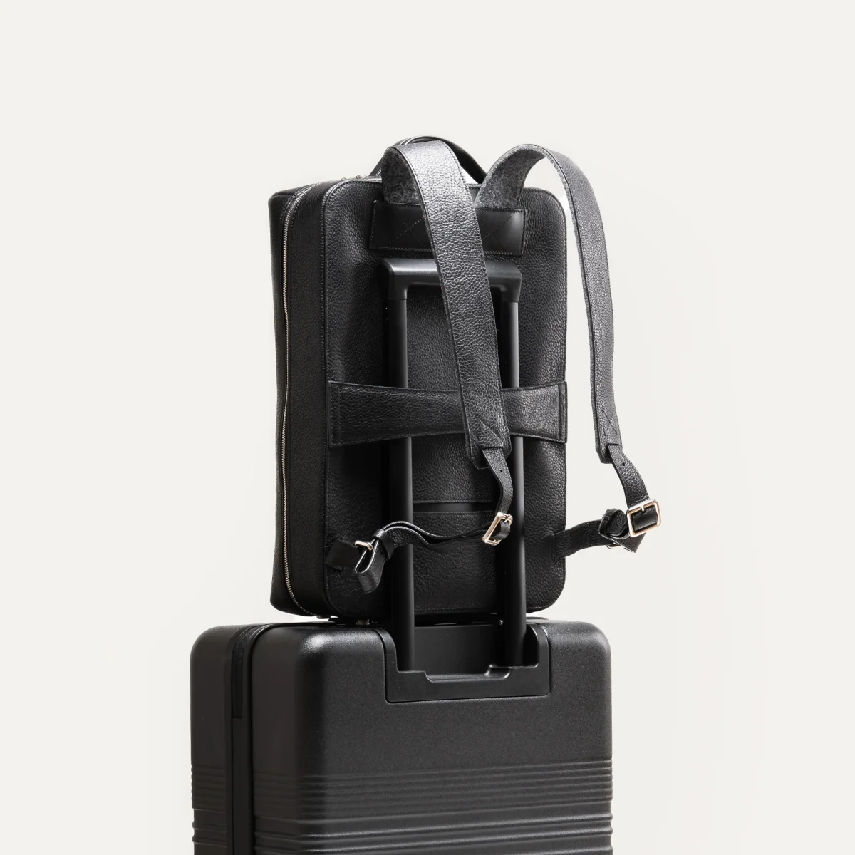 GIANI | Cuir grainé Noir - Imparfait #63 – Image 7