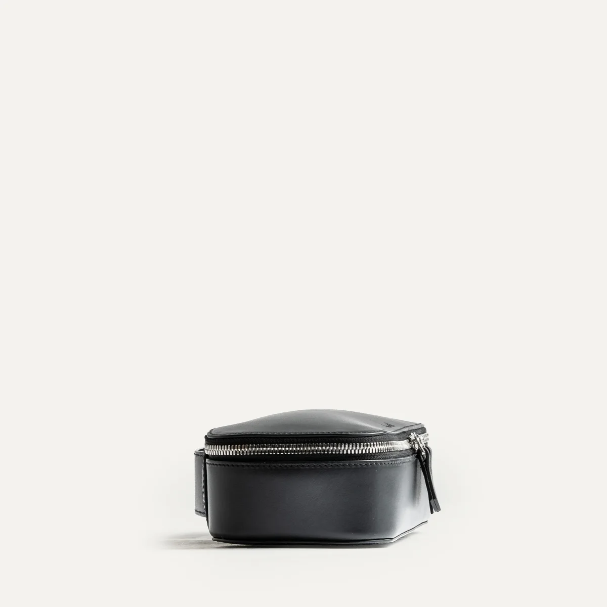 Trousse de toilette cuir ~ GINA II - NOIR – Image 9