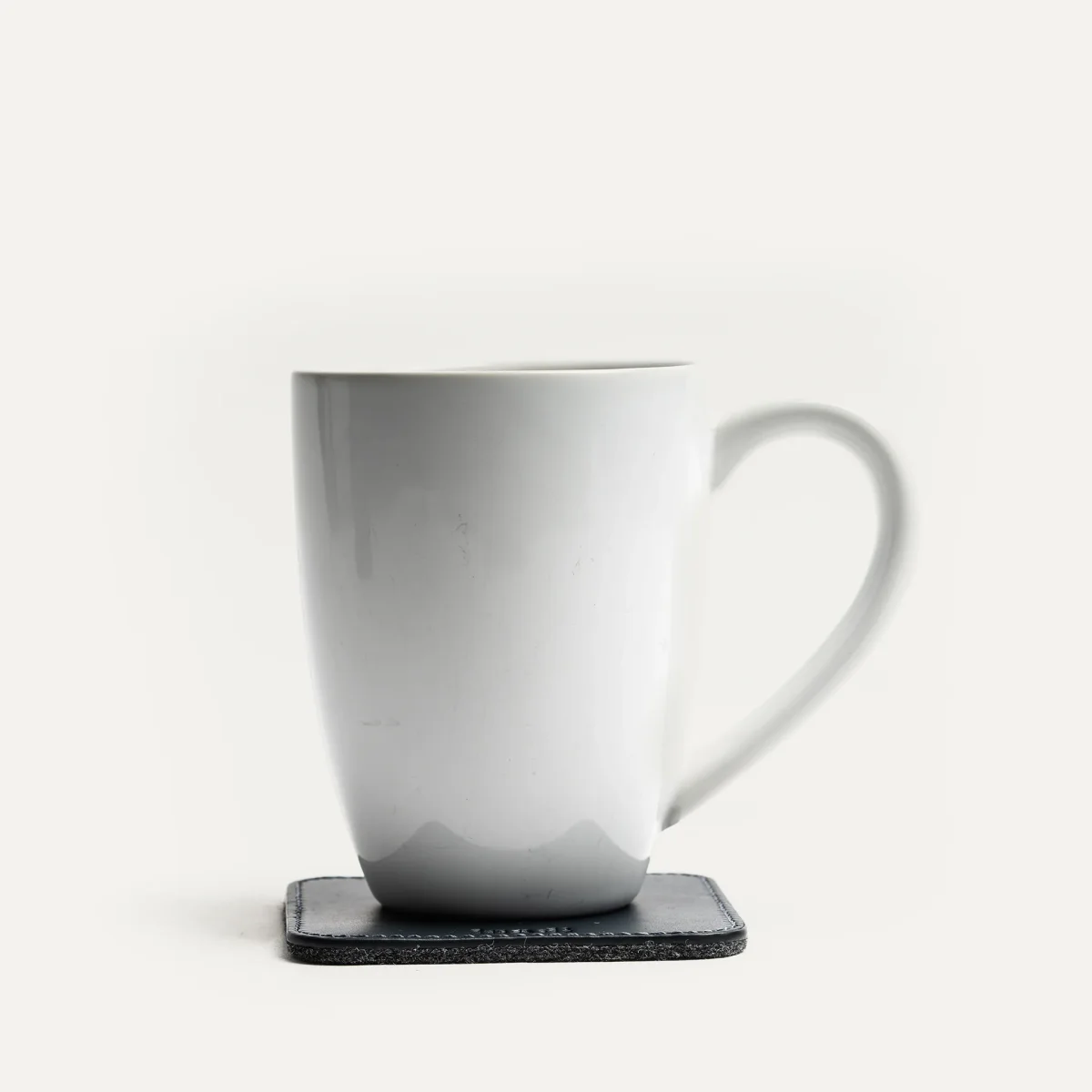 Sous-tasses en cuir ~ IVO - MARINE – Image 7