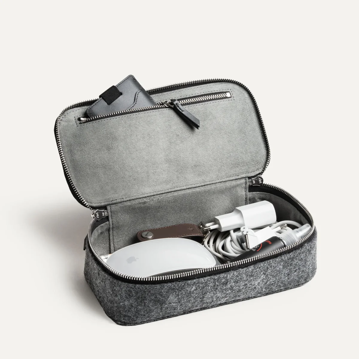 Trousse de toilette ~ JULIET II - NOIR & COGNAC – Image 3