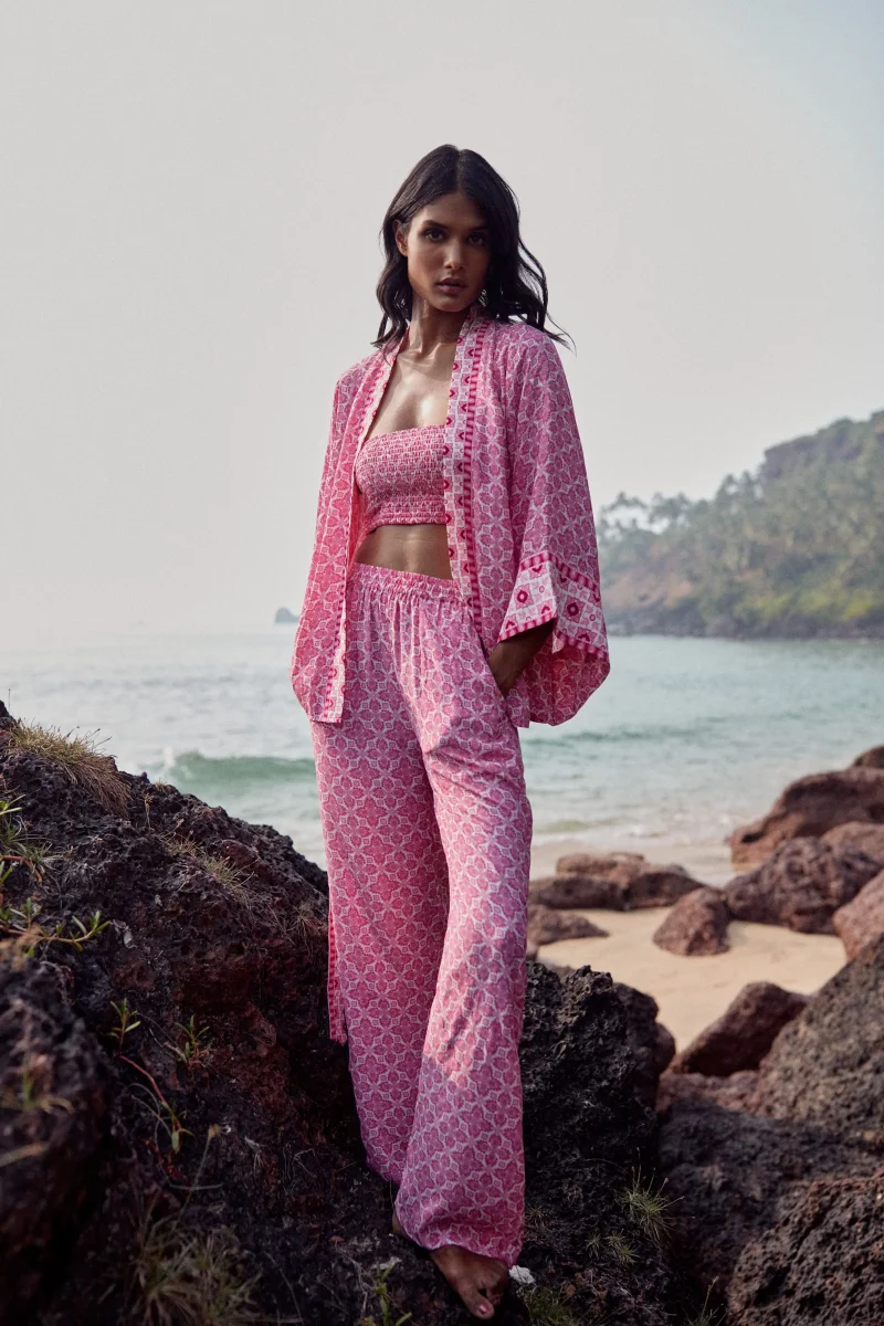 Pantalon fluide Dalia - Imprimé Rose – Image 2