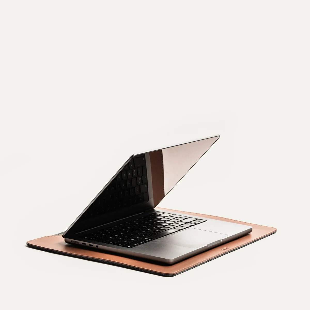 Sous-main en cuir ~ LEO - COGNAC – Image 4