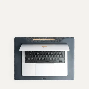 Sous-main en cuir ~ LEO - MARINE