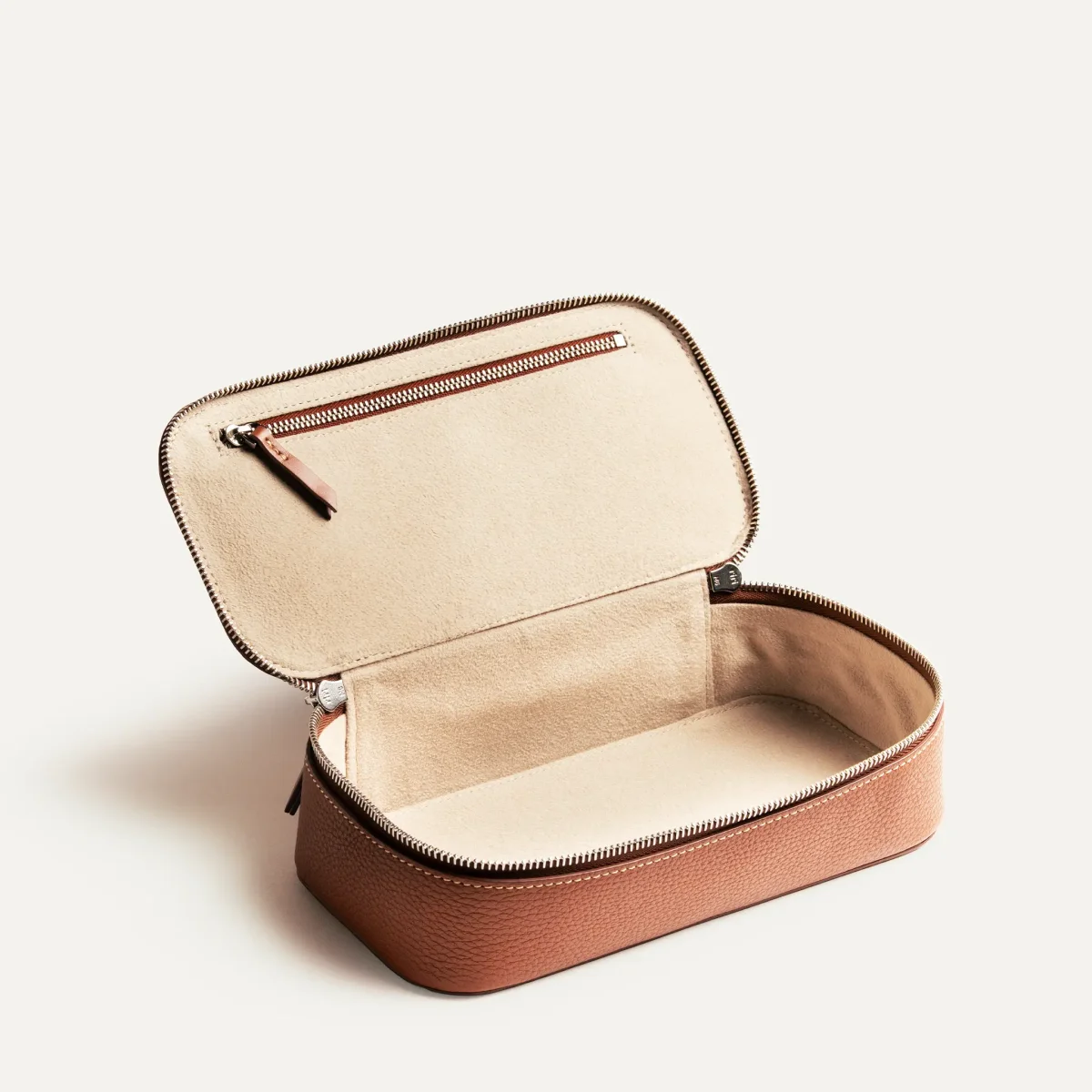 Trousse de toilette en cuir grainé ~ LISA - Cognac – Image 3