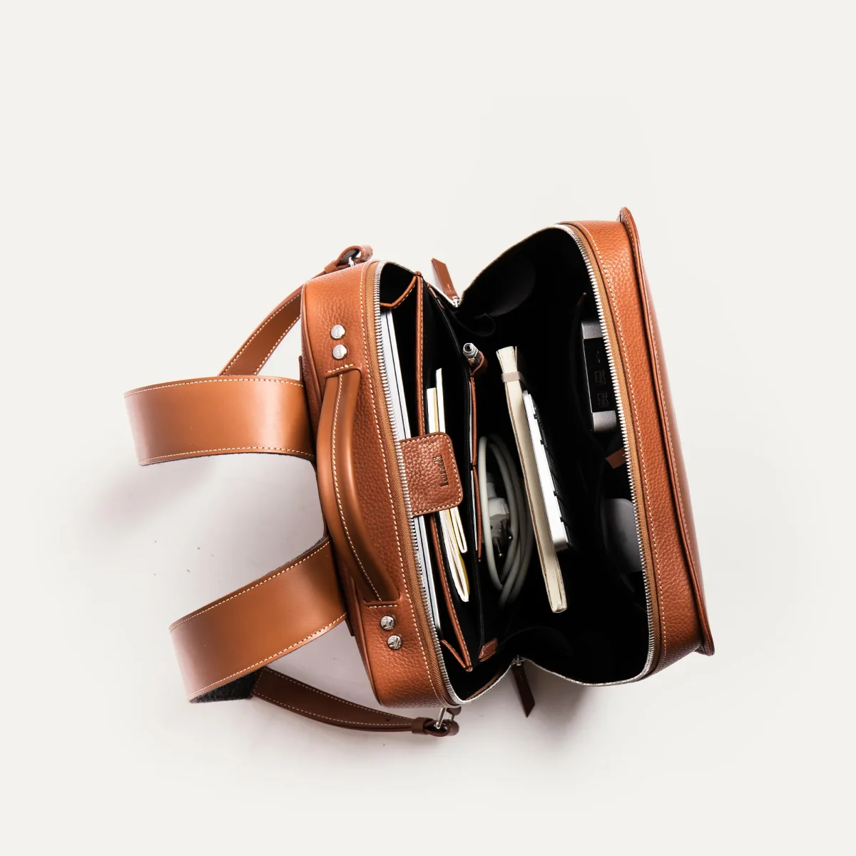 Sac à dos en cuir lisse ~ MATTEO - COGNAC – Image 3