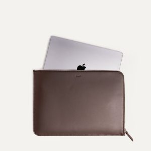 Pochette ordinateur en cuir ~ MAYA - MARRON