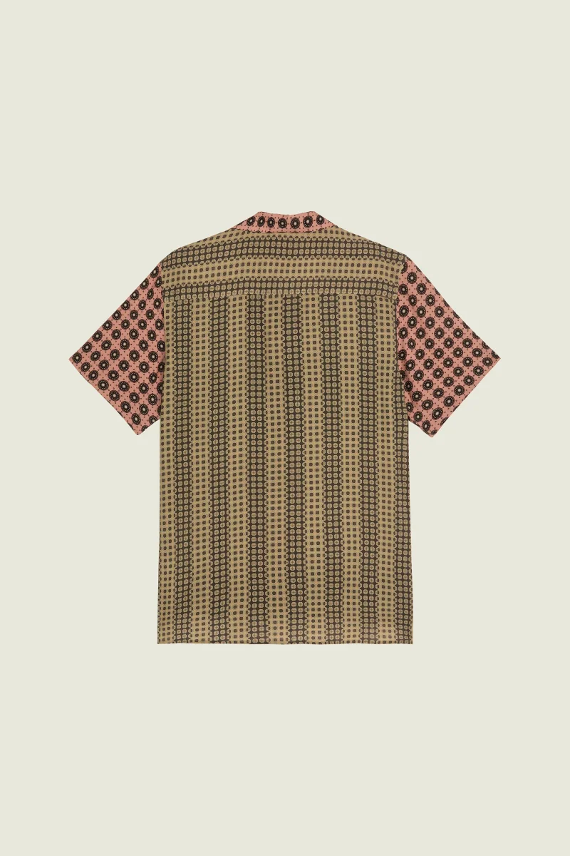 Chemise Reverie à motifs kaki et rose – Image 4