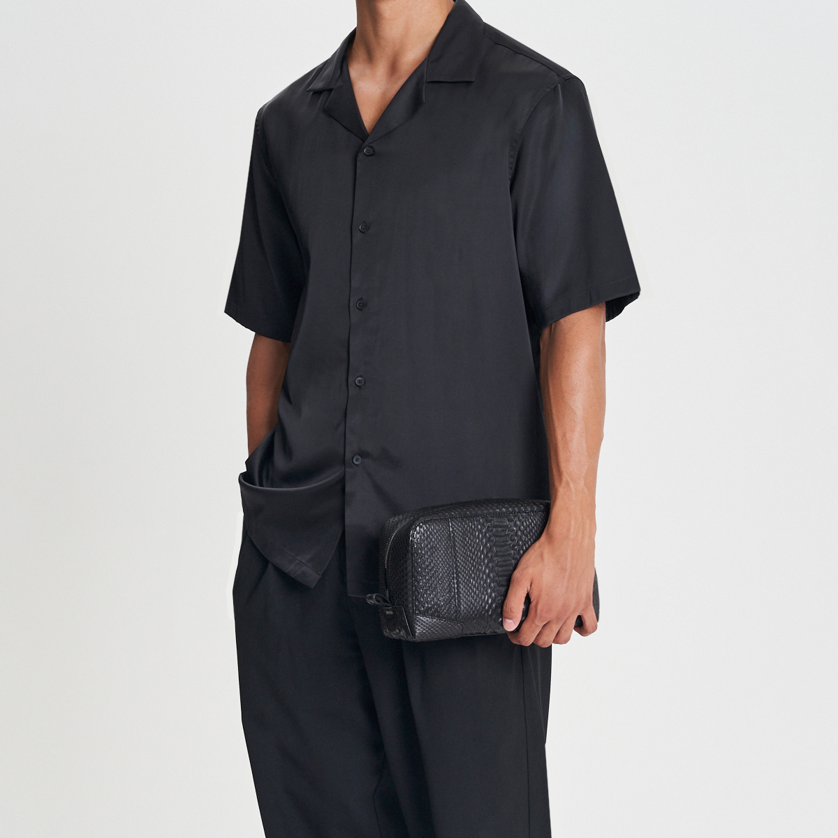 Trousse de toilette en peau de python Eclisse – Image 3