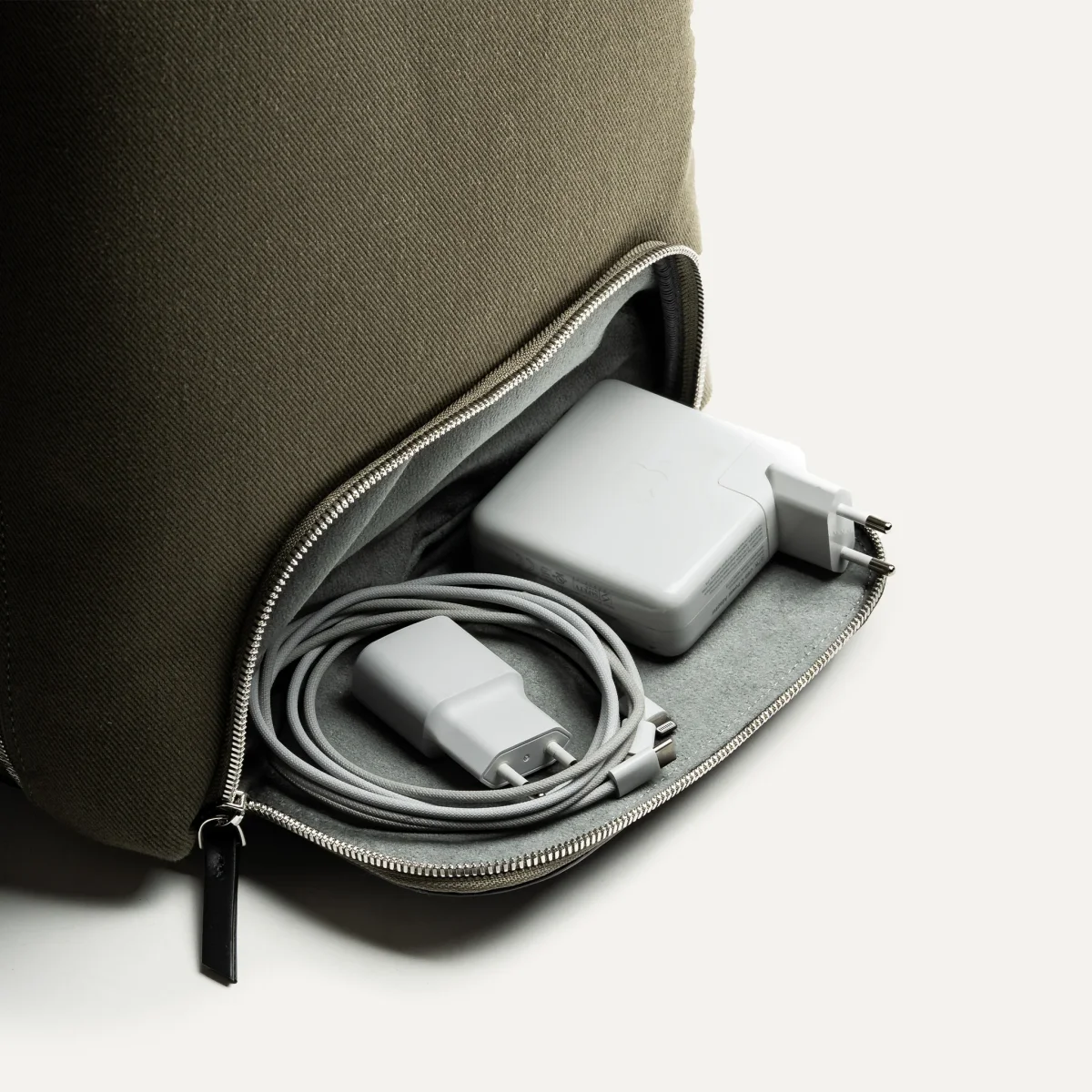 Sac à dos en toile et cuir ~ RUBENS - KAKI & NOIR – Image 6