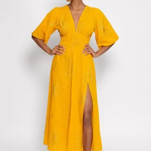 Robe longue cintrée à détails dorés Aurelie