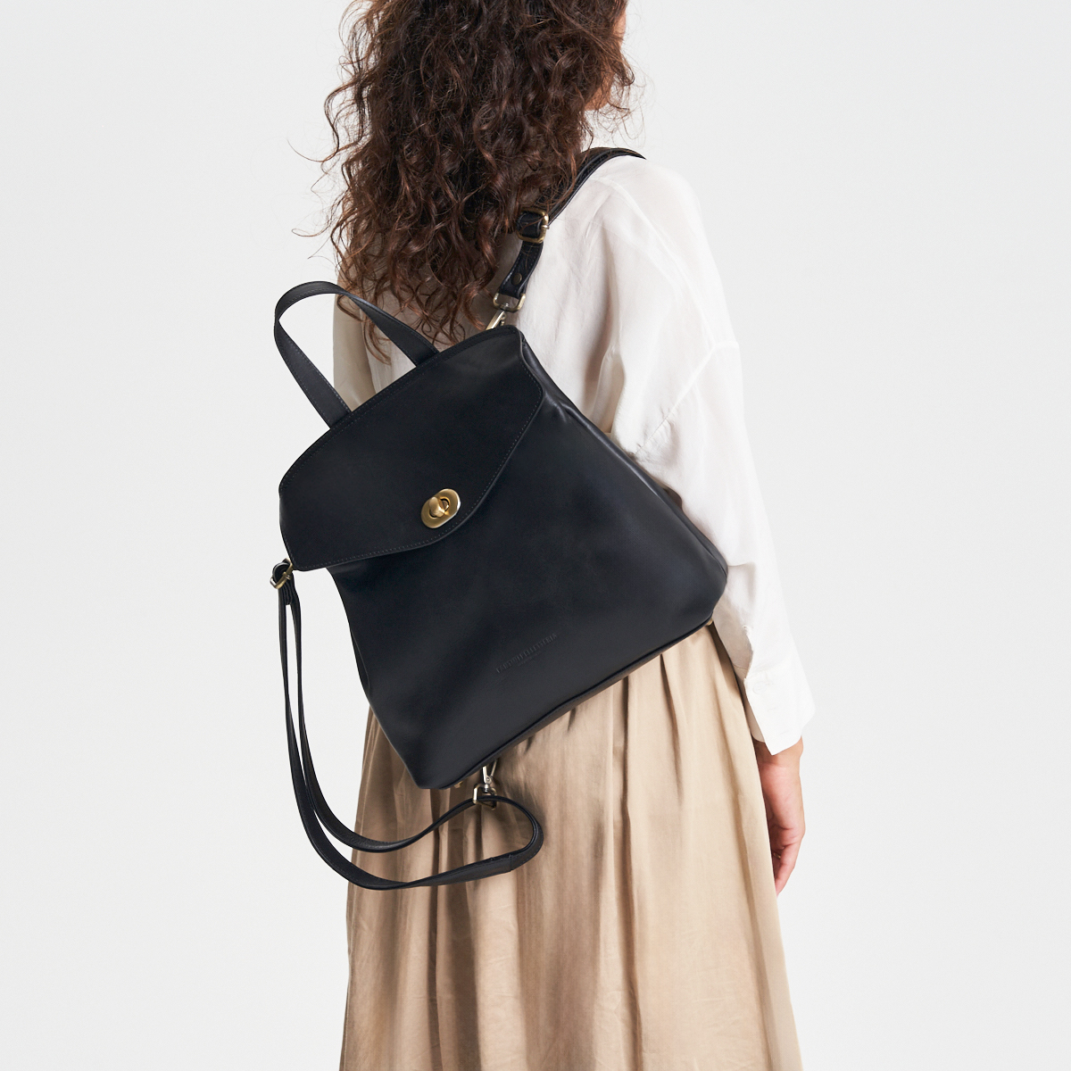 Sac en cuir convertible en sac à dos Isabel – Image 3