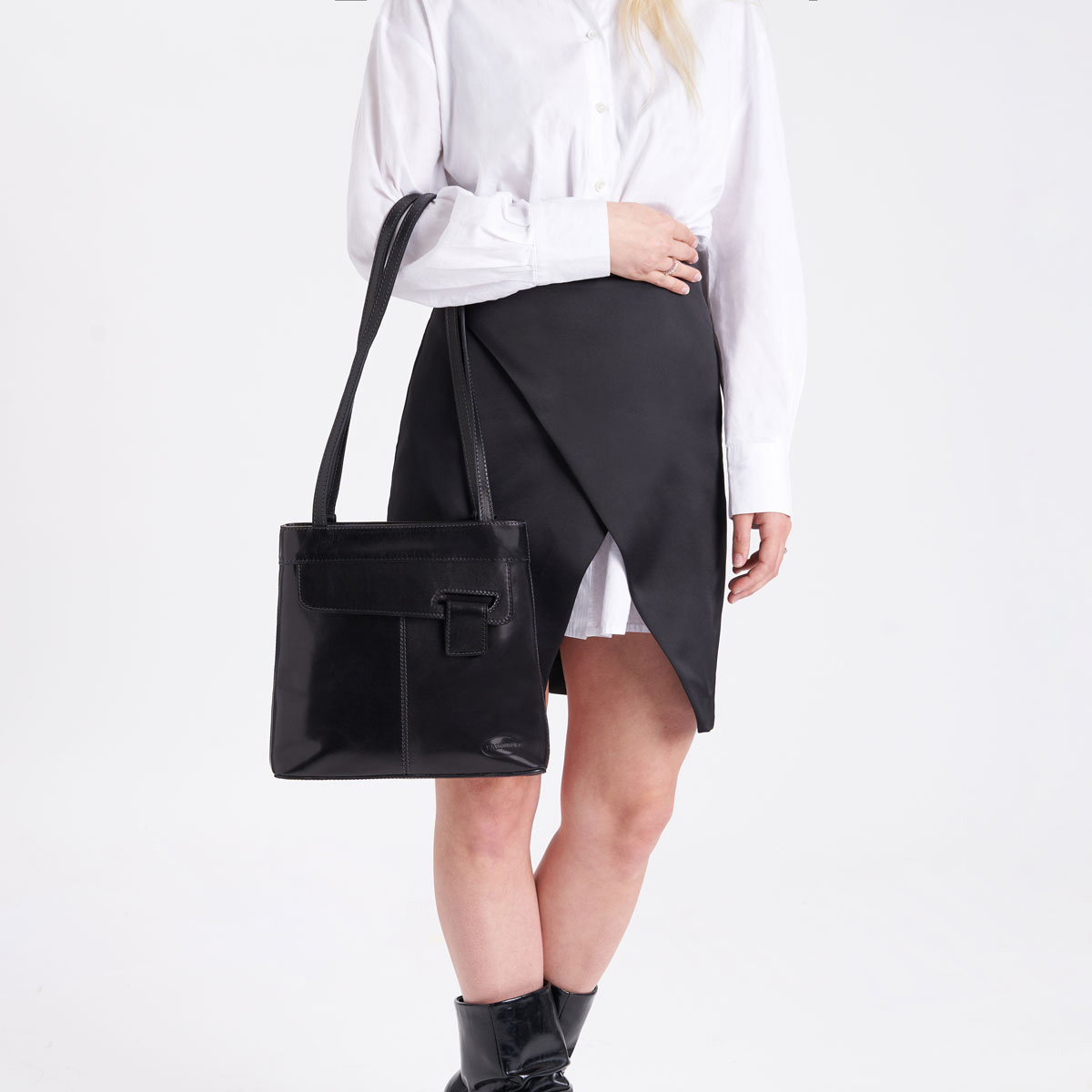 Sac en cuir convertible en sac à dos Noemi – Image 3