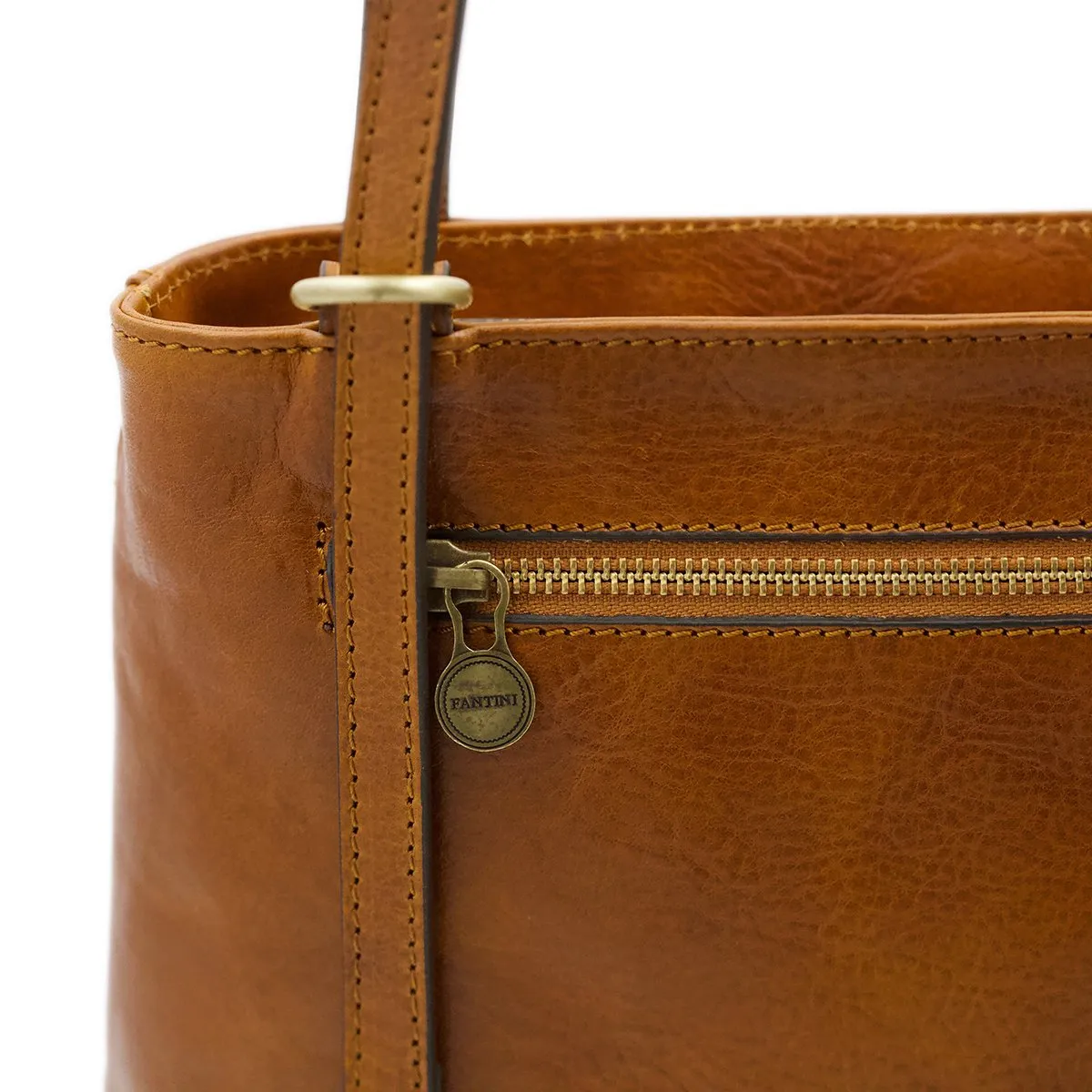 Sac en cuir convertible en sac à dos Noemi – Image 7