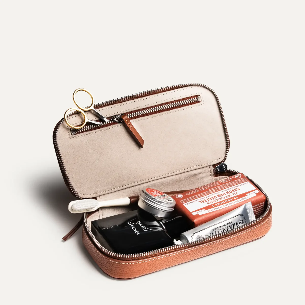 Trousse de toilette compacte ~ EVA - Cuir grainé cognac – Image 9