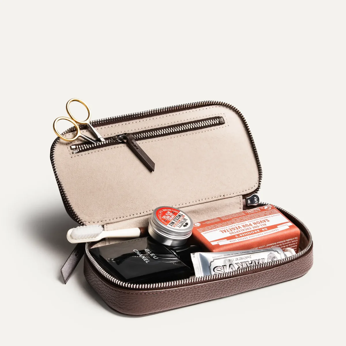 Trousse de toilette compacte ~ EVA - Cuir grainé marron – Image 3
