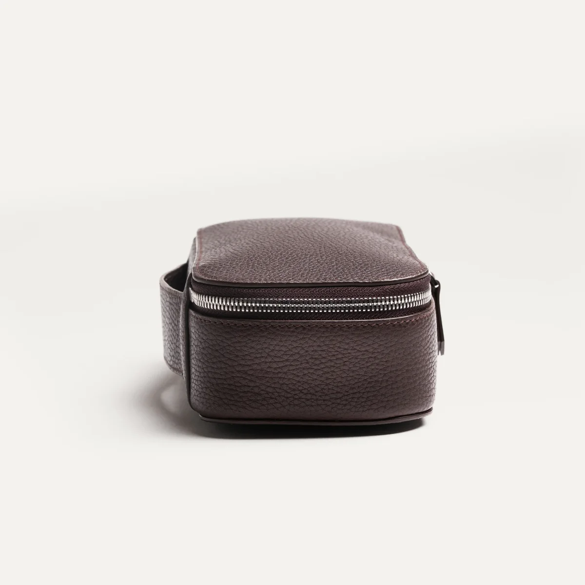 Trousse de toilette en cuir grainé ~ LISA - Marron – Image 7