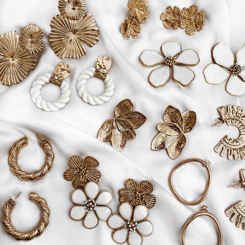 Boucles d'oreilles CARLA - Blanche – Image 4