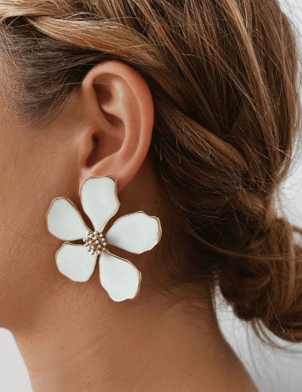 Boucles d'oreilles CARLA - Blanche – Image 3