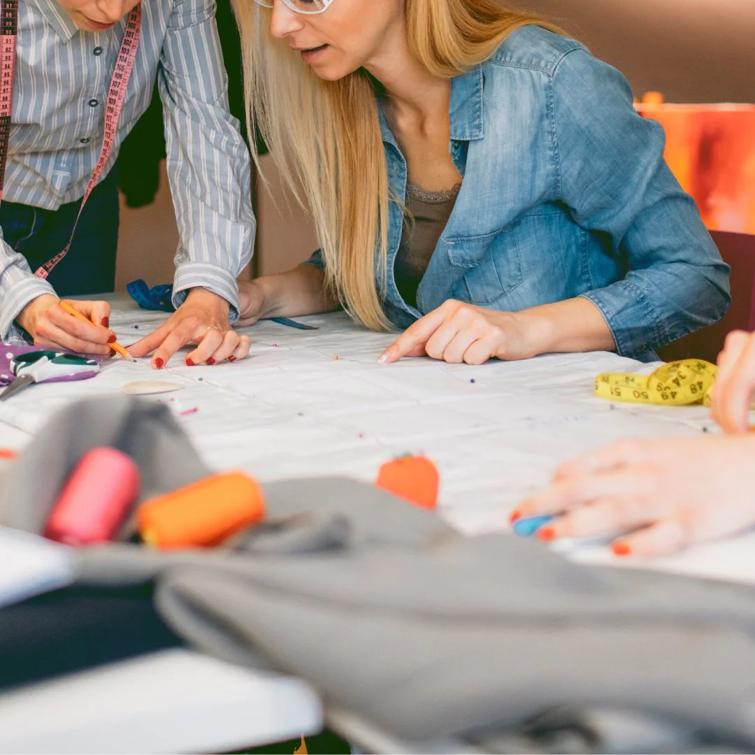 🎨 Viens créer ton sac banane – Image 3